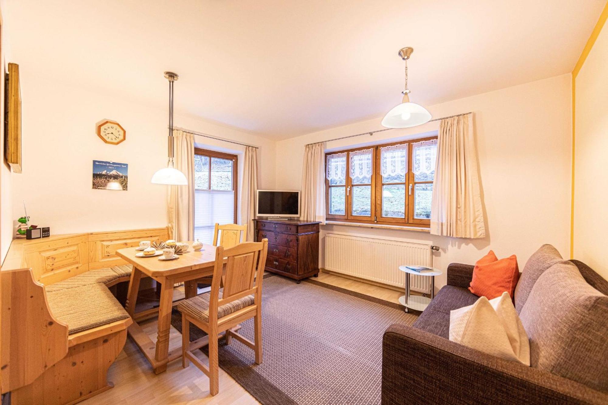Ferienwohnung Waldblick - Freundlich Eingerichtete Ferienwohnung Berchtesgaden Ngoại thất bức ảnh